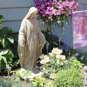 Emsco Virgin Mary Statue, Sandstone Colored